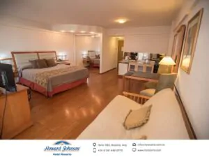 vista-general-de-habitacion hotel howard johnson